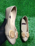 Majestic Bow Pumps