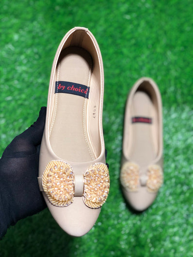 Majestic Bow Pumps