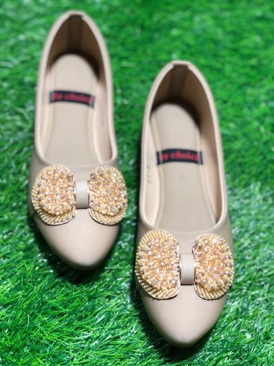 Majestic Bow Pumps